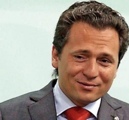 El exdirector de Petróleos Mexicanos (Pemex) es acusado de recibir sobornos de Odebrecht por más de 10 millones de dólares.