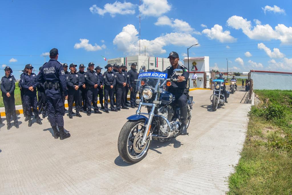 Entre otras encomiendas, desde ahora se implementarán programas de profesionalización a los policías de ingreso y permanencia