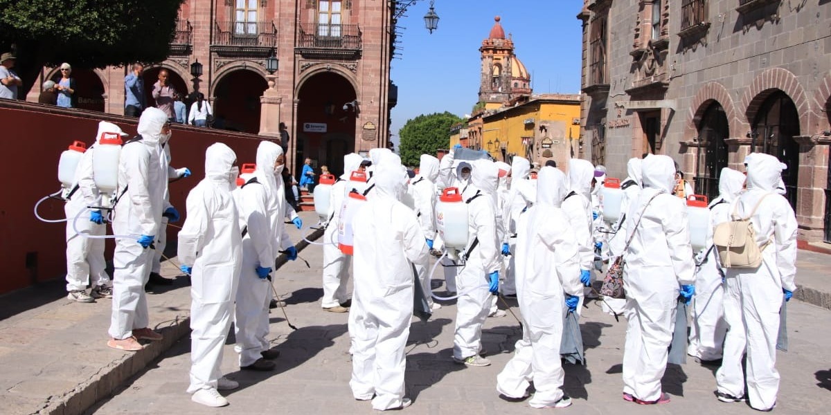 Se formó en San Miguel de Allende el primer ejército de sanitización, como parte de las acciones para contener el contagio del covid-19
