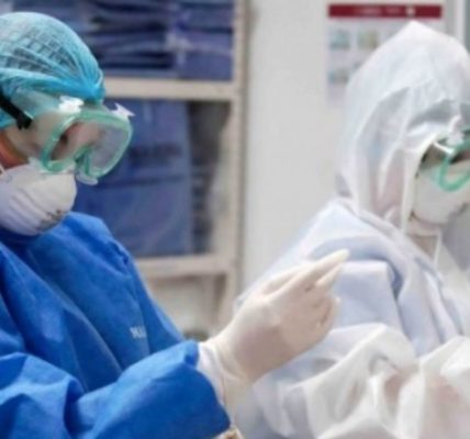 Más de 7 mil médicos y 12 mil enfermeros y especialistas se han inscrito en la convocatoria para capacitarse y luchar contra la pandemia de coronavirus