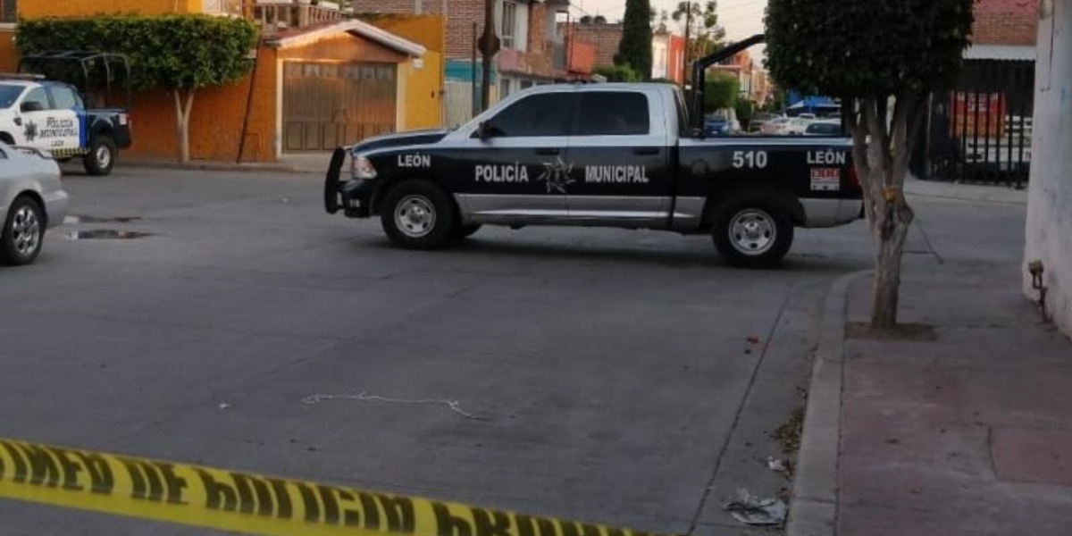 El ataque fue reportados a la central de emergencias en la calle Río Tehuantepec esquina con Río Guanajuato.