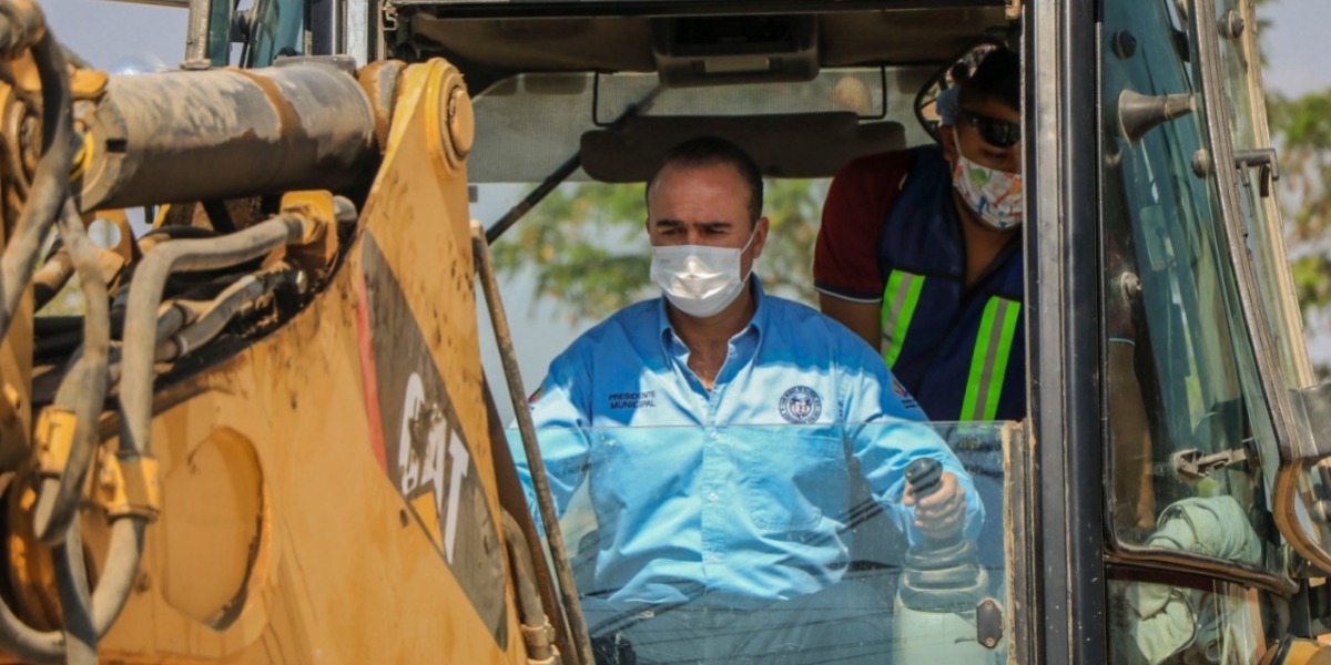 Arranca construcción de plaza pública en Santa Cecilia