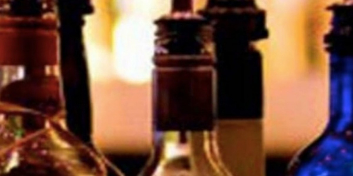 La Cofepris implementó de inmediato un operativo para asegurar 505 botellas de tequila adulterado en cuatro establecimientos
