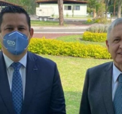 En su visita al estado de Guanajuato, Andrés Manuel López Obrador, presidente de México, reconoció que los delitos federales son los que azotan a la entidad.