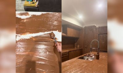 casa cubierta con chocolate